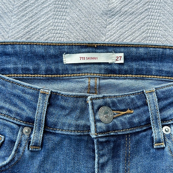 Levi’s 711 skinny jeans - Picture 9 of 10